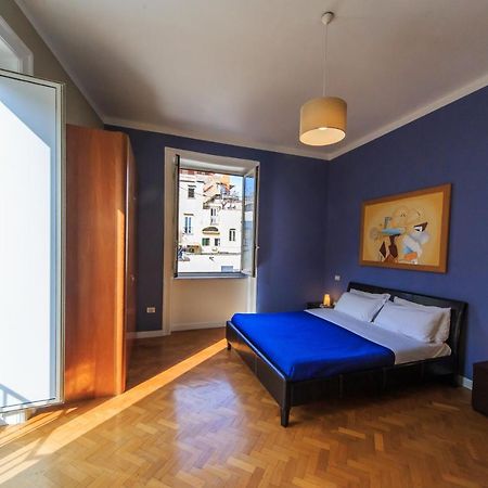 Spaccanapoli Comfort Suites Экстерьер фото